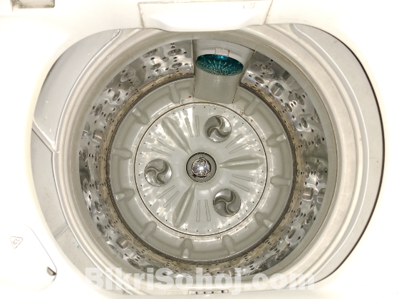 LG 7.5 kg Automatic Washing machine
